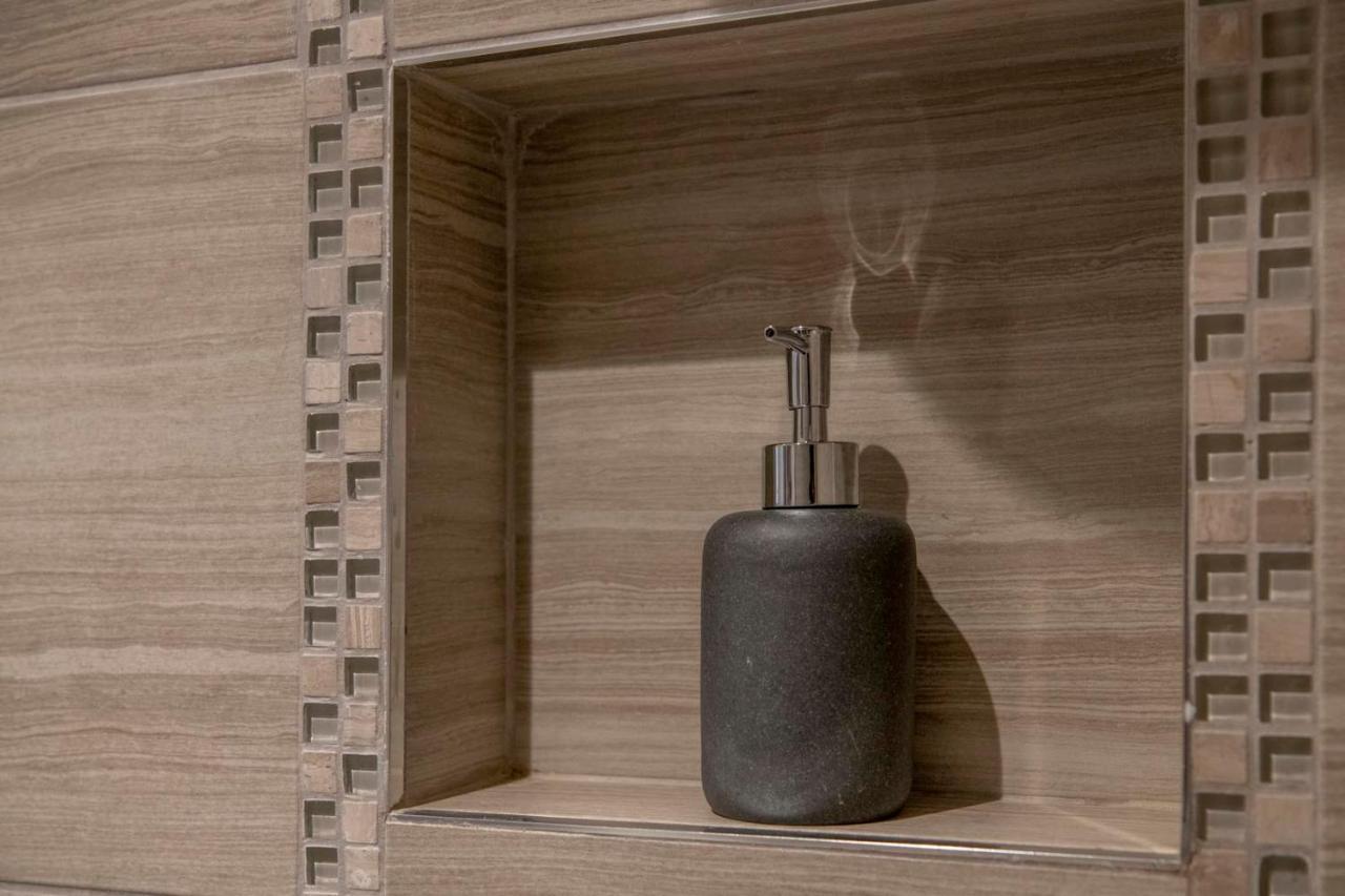 Chocolets - The Kitkat Apartamento